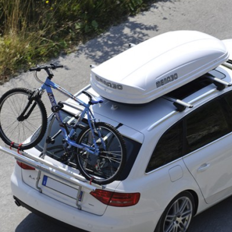 Menabo Mania 460 White Roof Cargo Carrier with Glossy Finish, 1pc